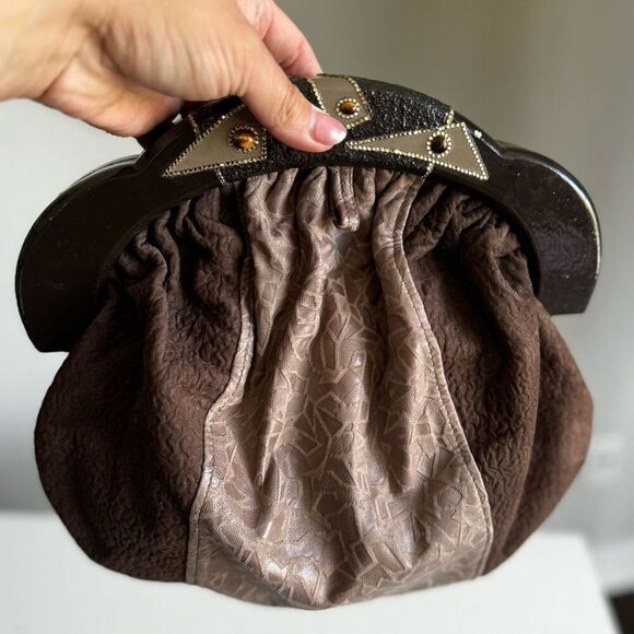 Vintage Patchwork Leather Wooden Handle Clutch With Stones - Picture 5 of 11